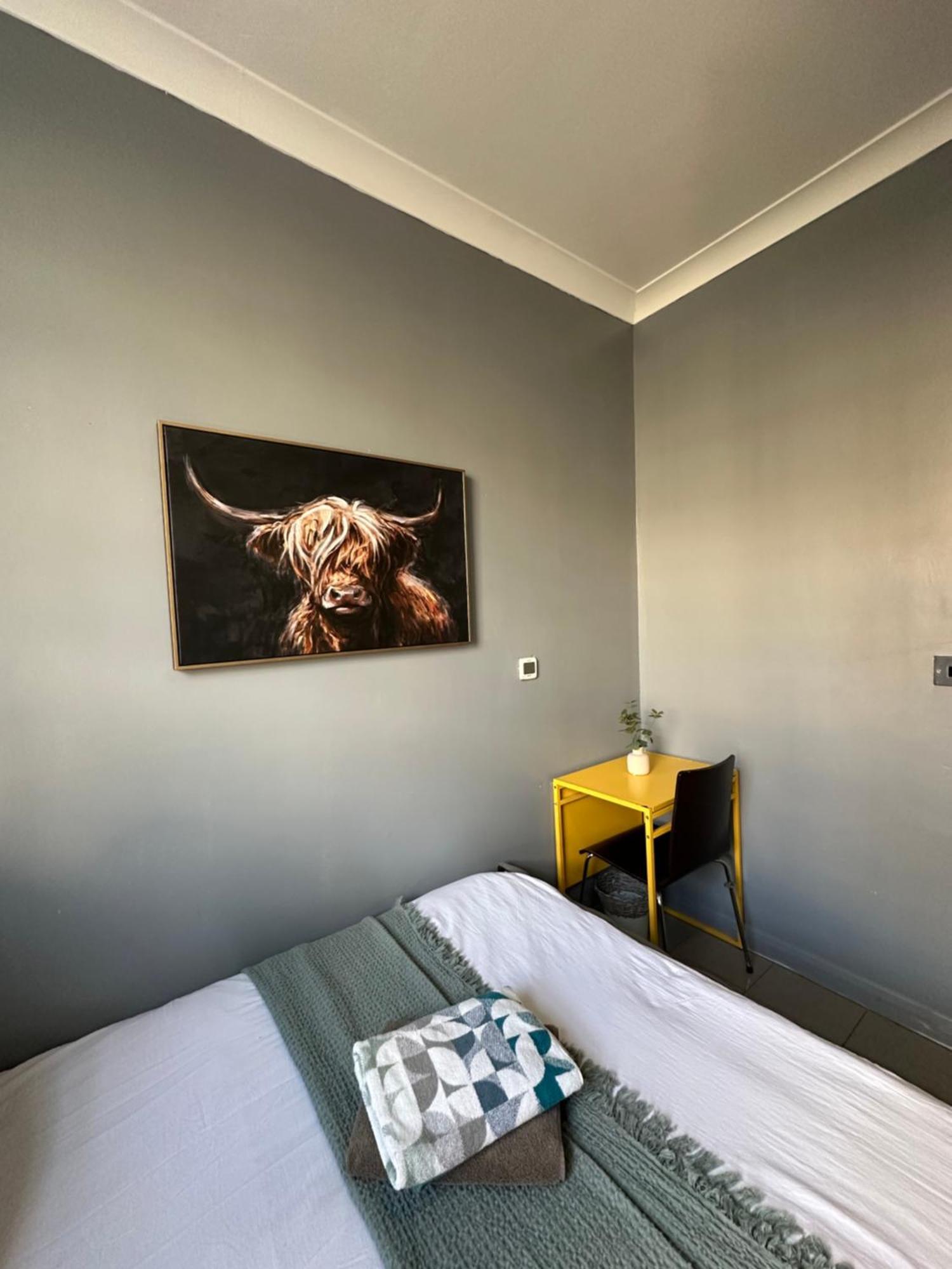 "Bright & Spacious" 3 Bedroom Flat By Kings Cross, St Pancras Station!!!!64 Λονδίνο Εξωτερικό φωτογραφία