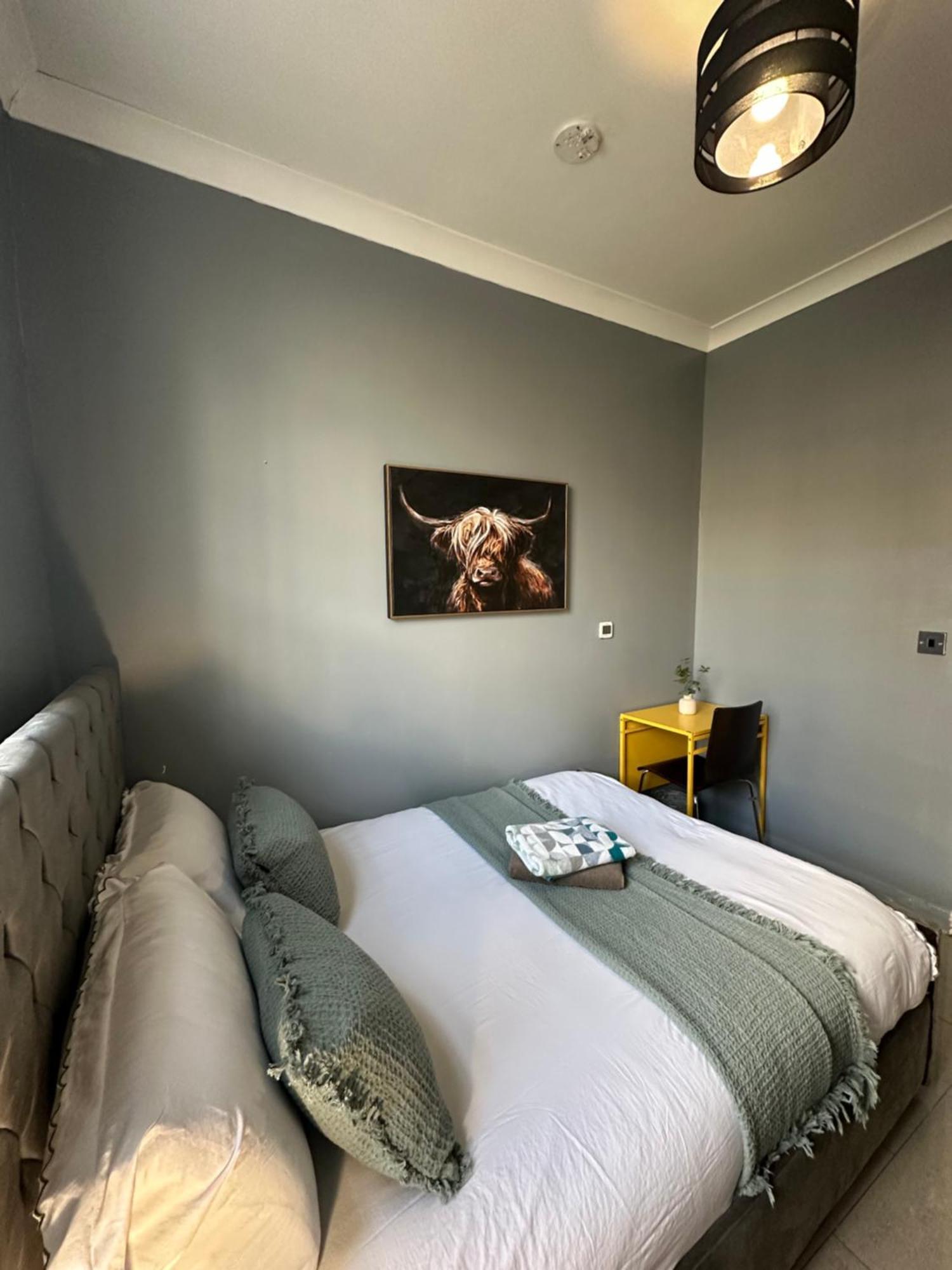 "Bright & Spacious" 3 Bedroom Flat By Kings Cross, St Pancras Station!!!!64 Λονδίνο Εξωτερικό φωτογραφία