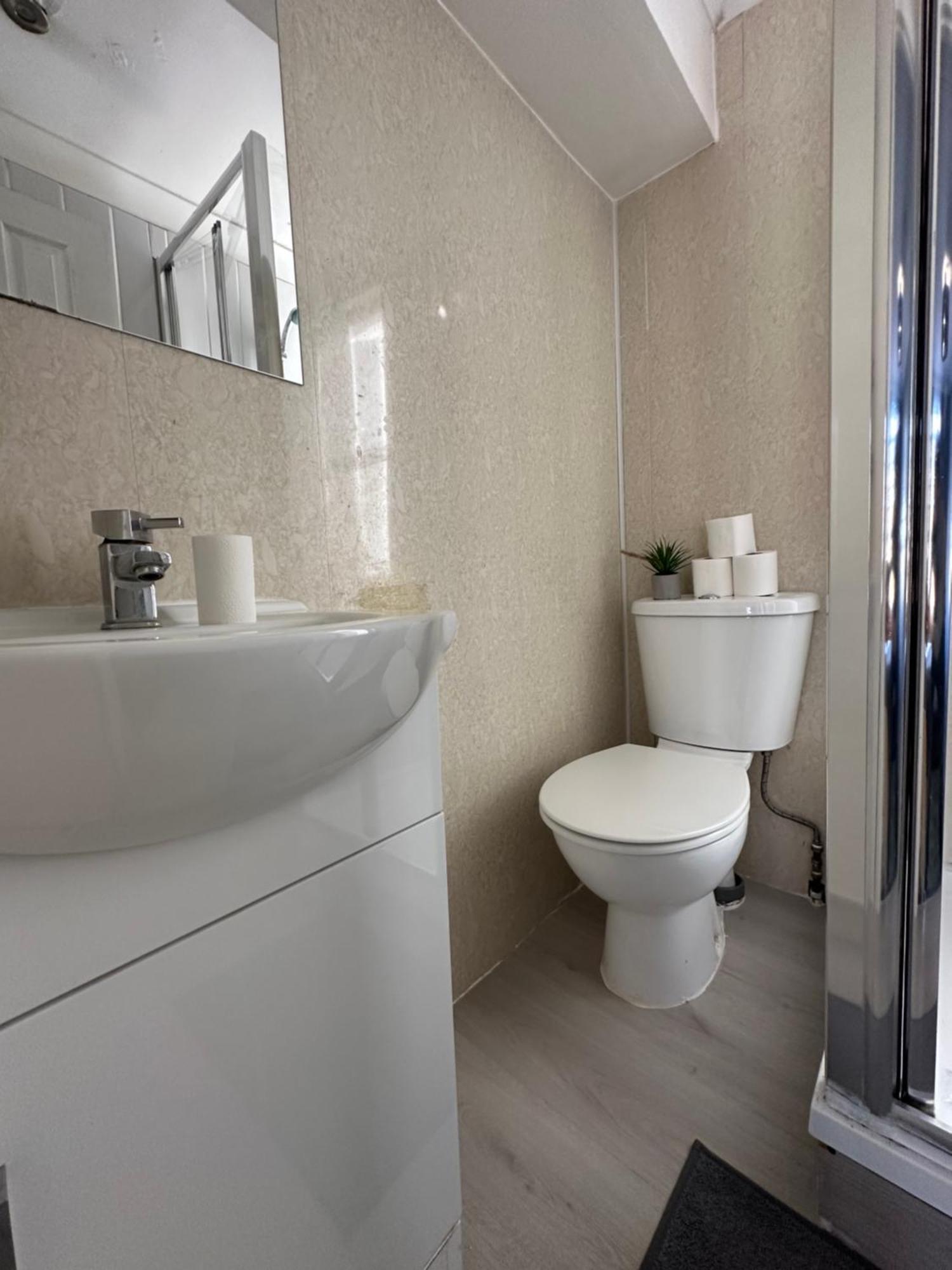 "Bright & Spacious" 3 Bedroom Flat By Kings Cross, St Pancras Station!!!!64 Λονδίνο Εξωτερικό φωτογραφία