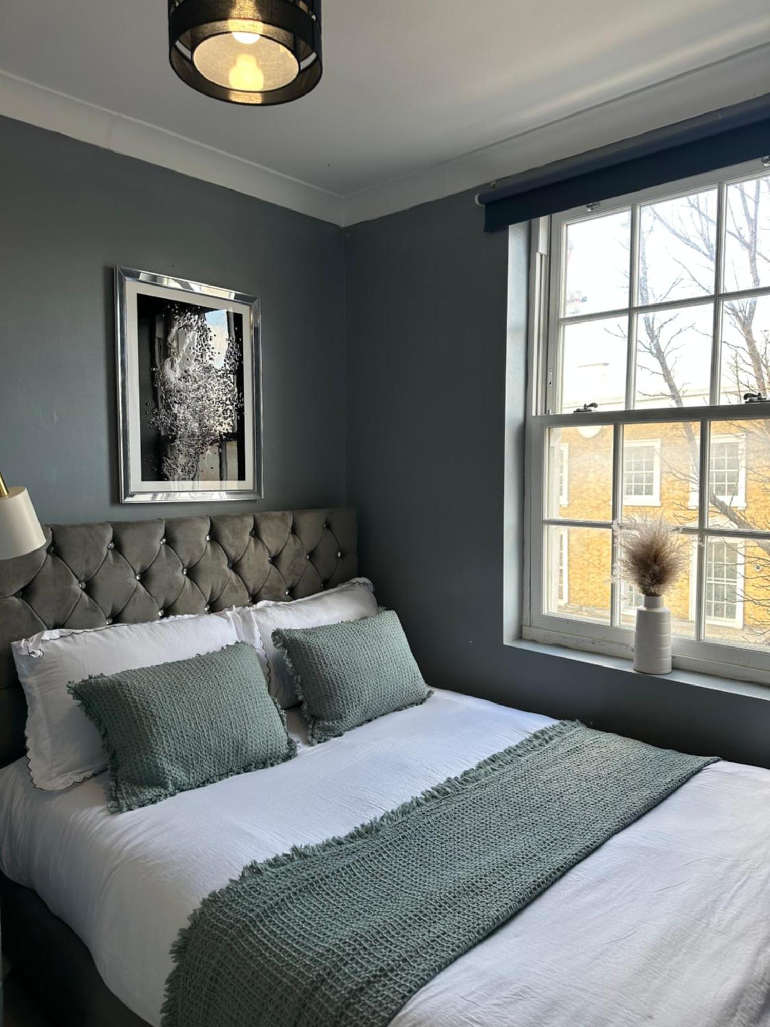 "Bright & Spacious" 3 Bedroom Flat By Kings Cross, St Pancras Station!!!!64 Λονδίνο Εξωτερικό φωτογραφία