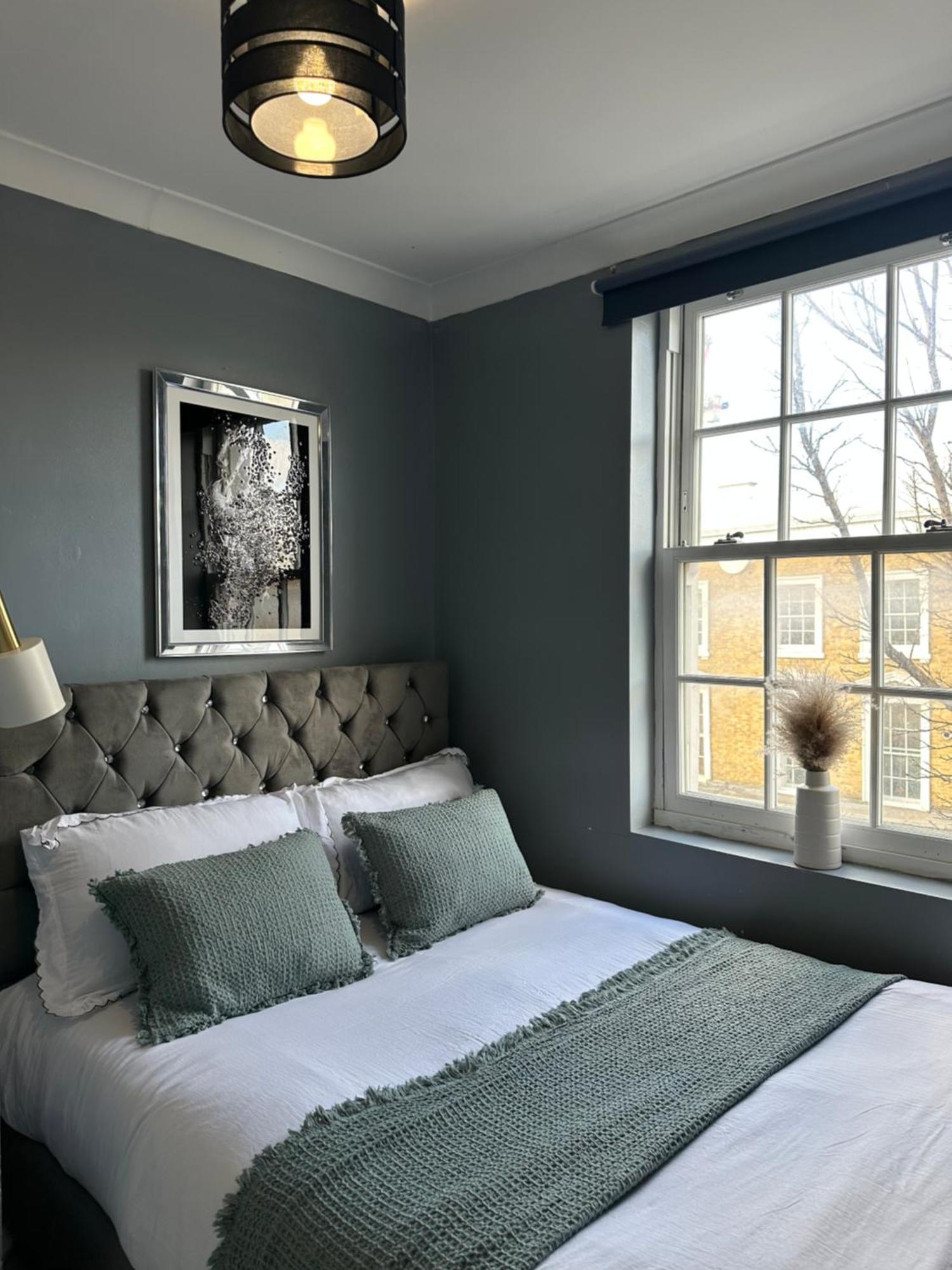 "Bright & Spacious" 3 Bedroom Flat By Kings Cross, St Pancras Station!!!!64 Λονδίνο Εξωτερικό φωτογραφία