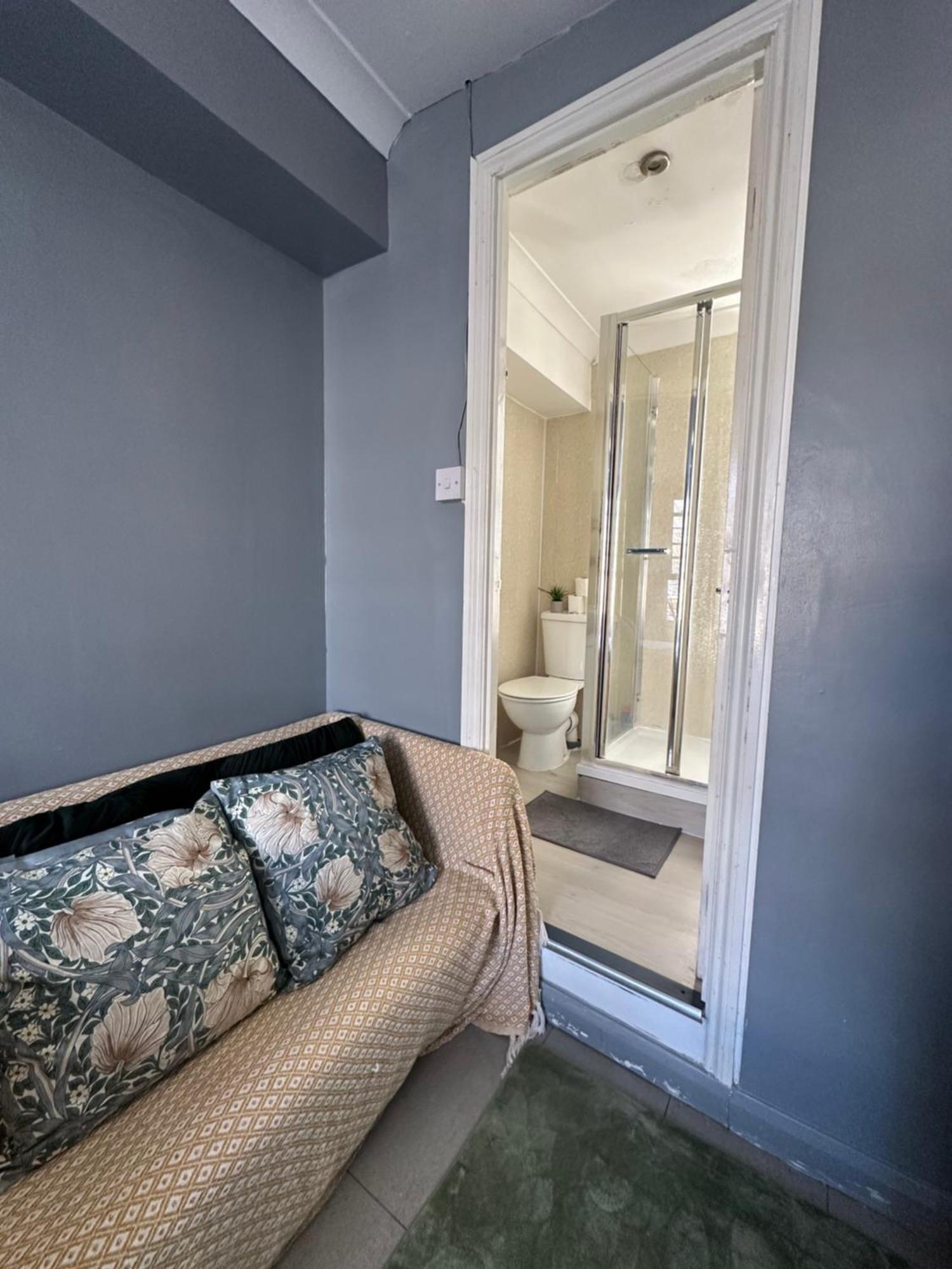 "Bright & Spacious" 3 Bedroom Flat By Kings Cross, St Pancras Station!!!!64 Λονδίνο Εξωτερικό φωτογραφία